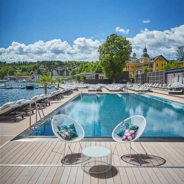 Falkensteiner Schlosshotel Velden hotel pool