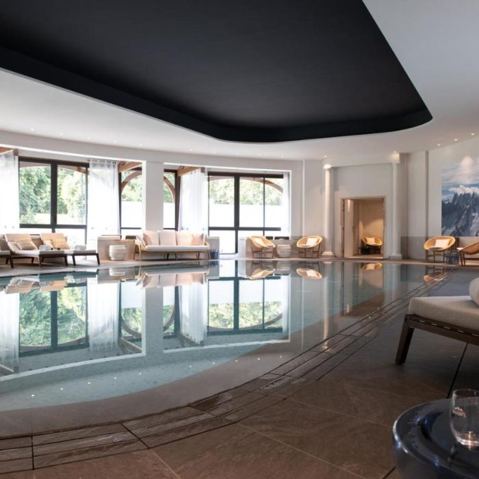 Hotel Royal Evian Spa, swimming pool and spa